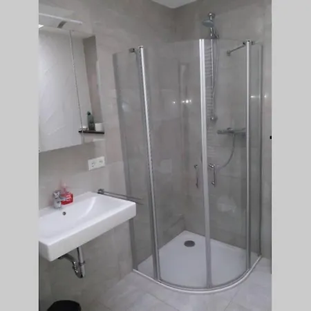 Ferienwohnung In Апартаменты *